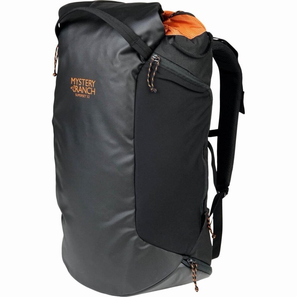Mystery Ranch Superset 32 L Day Pack Backpack Black NWT Laptop Sleeve MSRP: $199